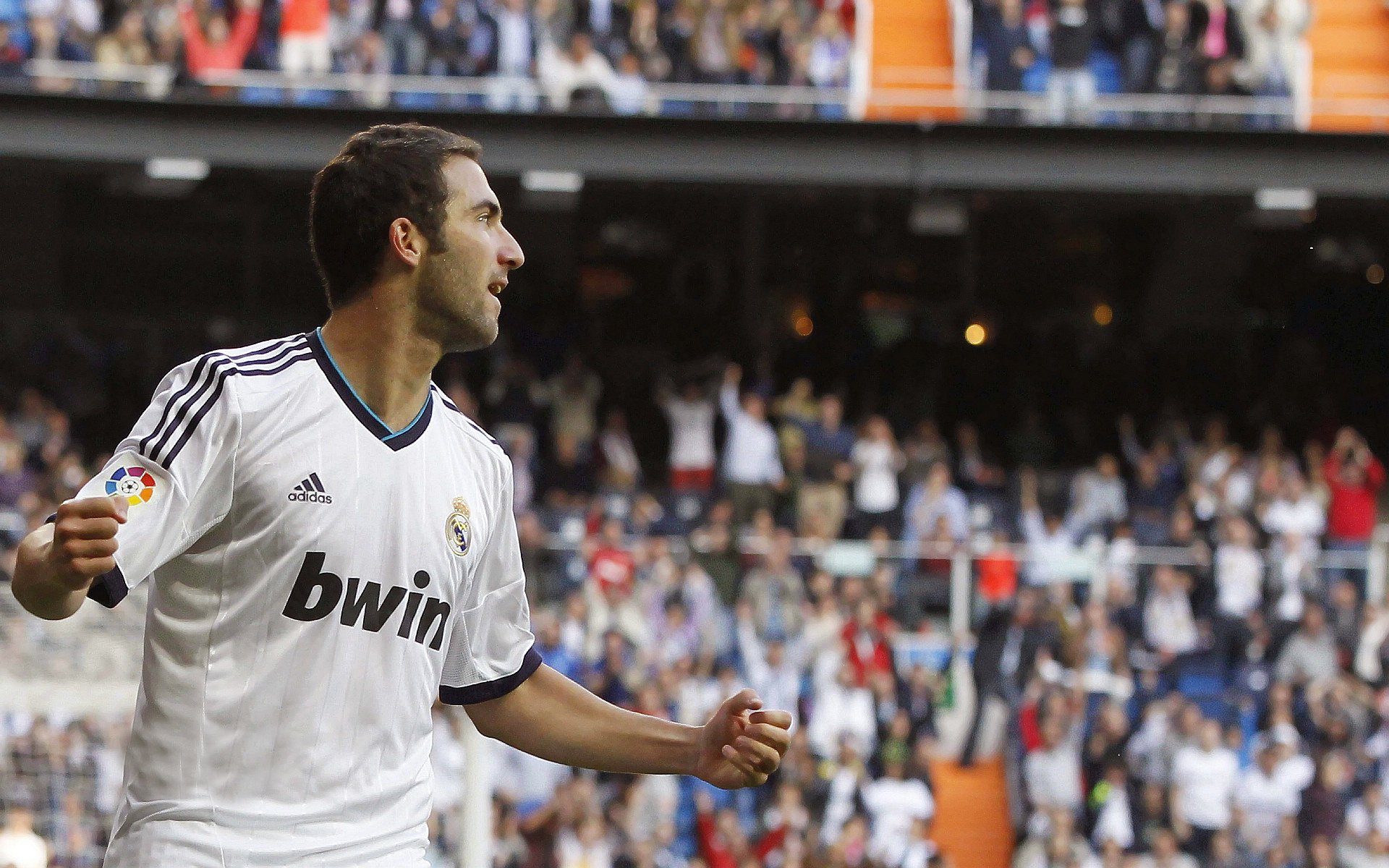 开云体育app-全运会视觉系统引入多色导视改善动线识别，多角度看全运会